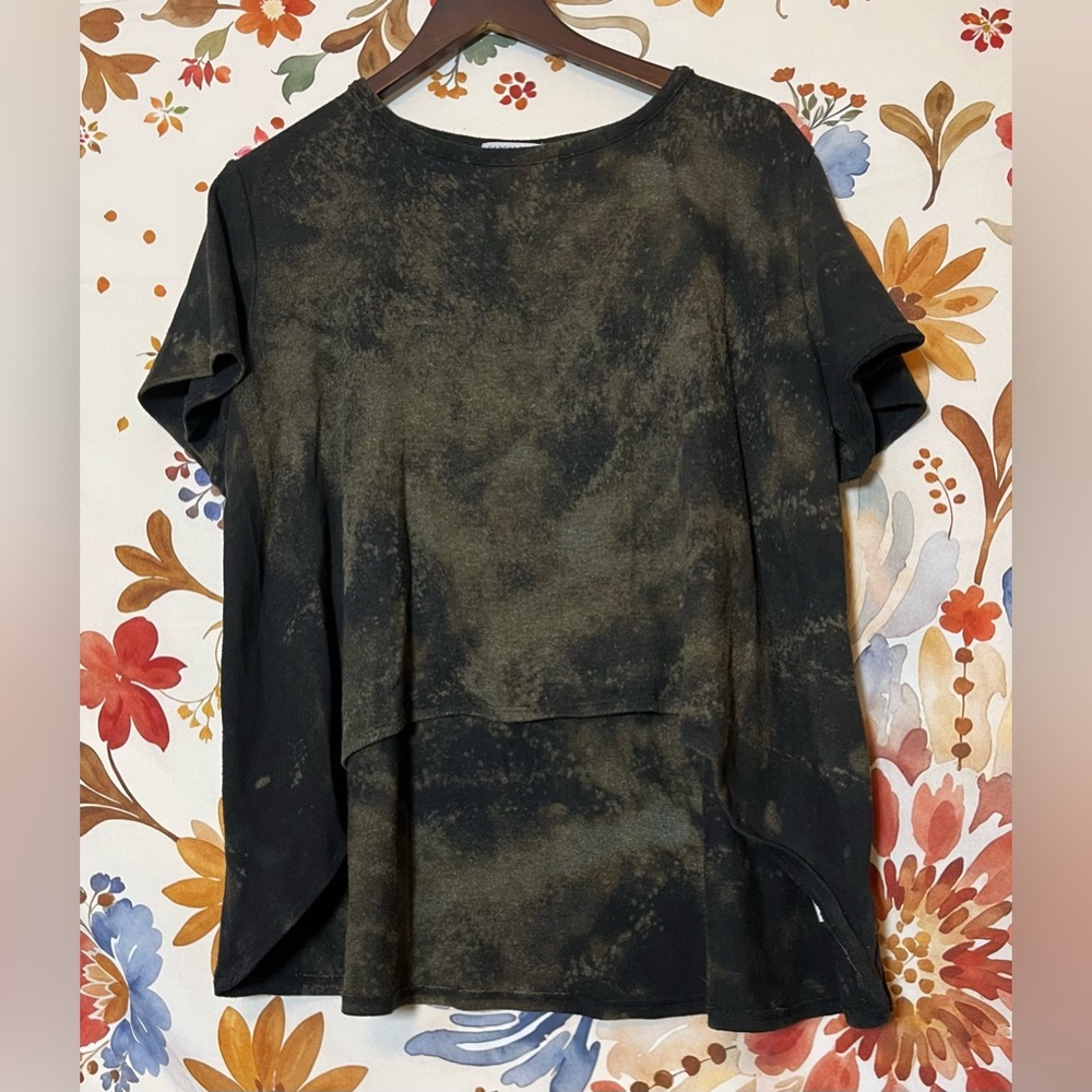 Earthbound L High Low Tee Bleach Dye Grunge Seattle Alt Spring Fall Top Comfy
